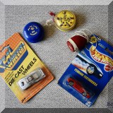 Y05. Vintage toys. 